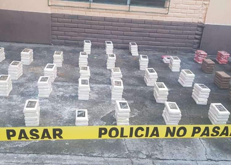 PNC incauta $5 millones en cocaína en La Unión