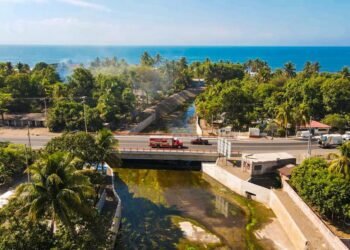 MOP entrega puente El Jute en La Libertad como parte del proyecto Surf City