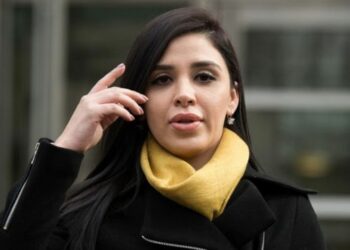 El abogado de Emma Coronel aseguró que las autoridades filtraron información para “matar” a la esposa del Chapo y a sus hijas