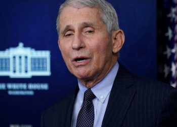 El epidemiólogo estadunidense Anthony Fauci asegura que la vacuna AstraZeneca es ‘’muy buena’’