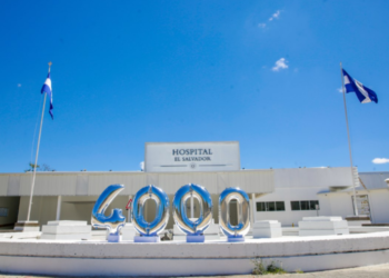 Hospital El Salvador llega a las 4,000 altas médicas de pacientes recuperados de covid-19