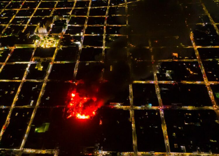 Gobierno apoyará reconstrucción de Mercado Central de Santa Ana