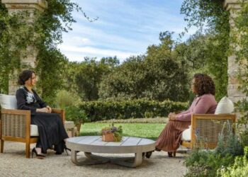Meghan Markle dijo en la entrevista con Oprah Winfrey que fue silenciada tras entrar en la familia real y reveló que tuvo pensamientos suicidas