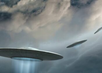 Jaime Maussan confirma presencia de ovnis en Los Álamos, lugar donde fue detonada la primera bomba atómica