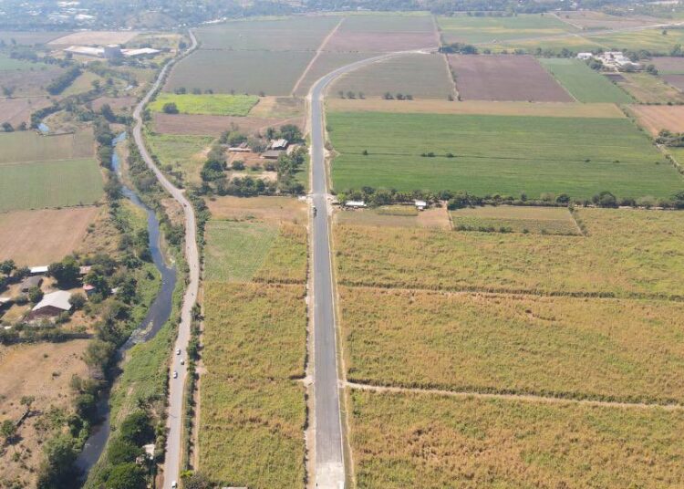 Periférico Claudia Lars lleva un progreso del 60%