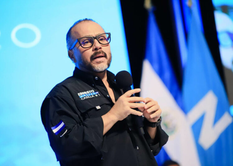 «Nuevas Ideas creará una Ley del Agua de la mano con la gente»: Ernesto Castro