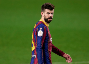 Gerard Piqué sufre un esguince en el ligamento de la rodilla