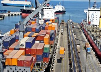 Aumento de exportaciones durante febrero es la mayor en más de un año