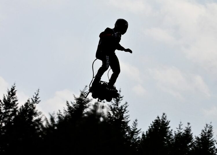 El Pentágono muestra su interés en nuevos «sistemas de movilidad aérea personal»