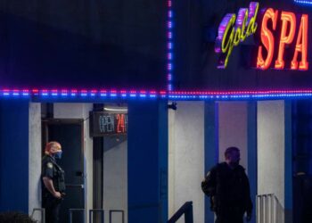 El asesino de las masajistas asiáticas de Atlanta le dijo a la policía que sufre de “adicción sexual”