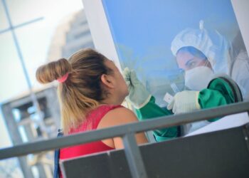 El gobierno realiza tamizajes en diferentes zonas de San Salvador por noveno día consecutivo