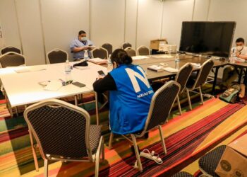 ARENA y FMLN quieren entorpecer escrutinio final, denuncia Xavi Zablah