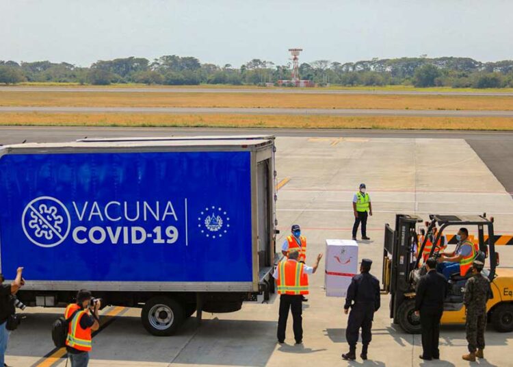 Hoy llega al país el segundo lote de vacunas contra el COVID-19
