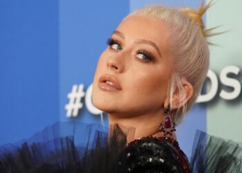Christina Aguilera está de regreso y prepara álbum en español