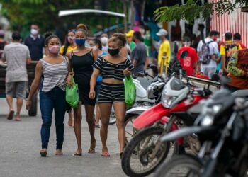 América latina rebasa los 25 millones de contagios y el virus sigue imparable