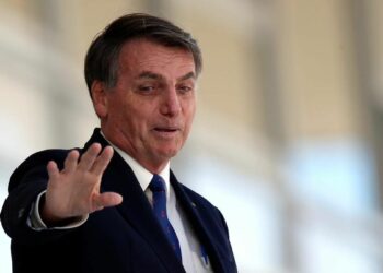 Califican al presidente de Brasil Jair Bolsonaro de»genocida» por la muertes por covid-19
