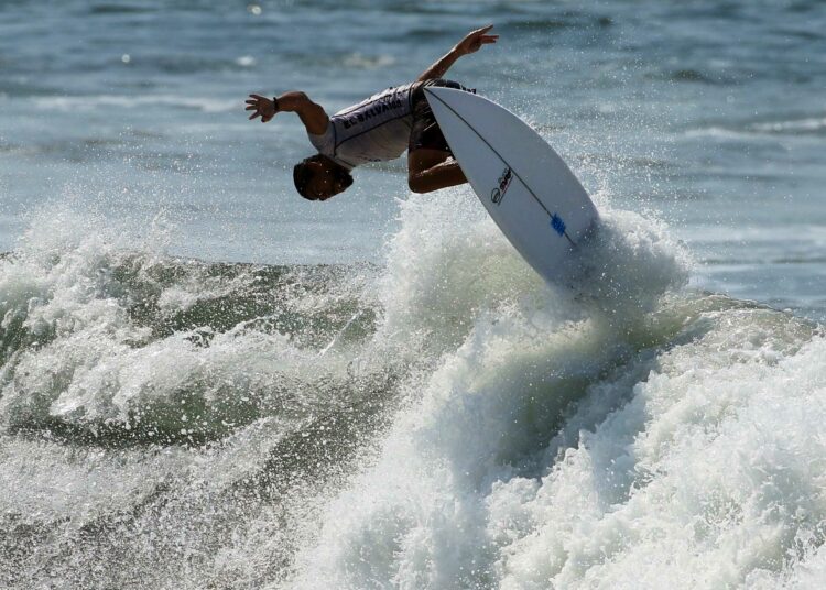 Preselección de surf intensificó sus entrenamientos