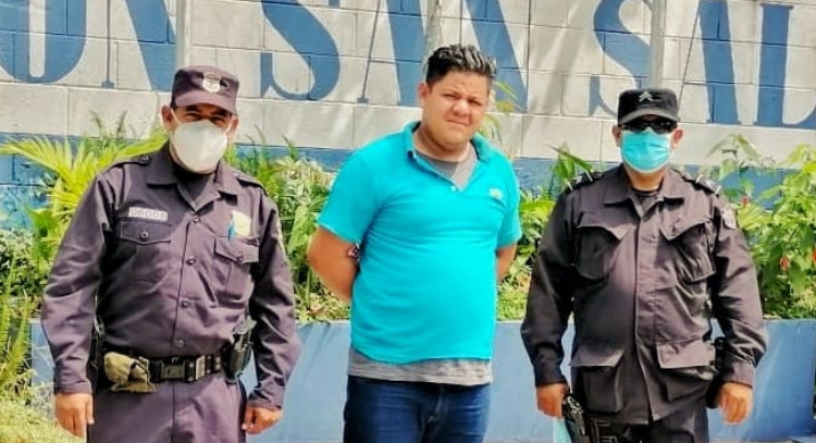 PNC captura a conductor de transporte colectivo por expresiones de violencia contra gestor de tránsito