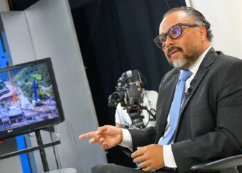 Ernesto Castro respalda a presidente Bukele y reitera que acciones que hagan los diputados salientes será revertida