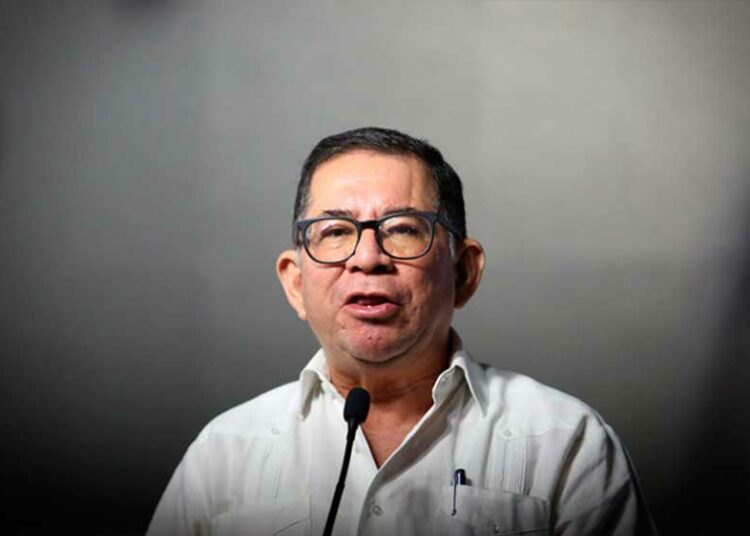 «Nos falto valentía para combatir la corrupción en nuestro gobierno»: Eugenio Chicas sobre debacle del FMLN