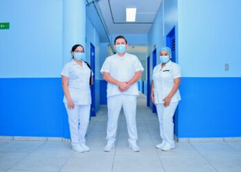 Salud inaugura nuevas áreas para los servicios de Medicina Interna y Bienestar Magisterial en el Hospital Saldaña