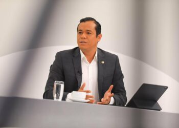 Solicitud de entrega de bonos a diputados será detalladamente revisada por Hacienda