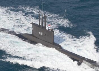 Encuentran los restos, que serían del submarino de la Armada indonesia desaparecido con 53 personas a bordo