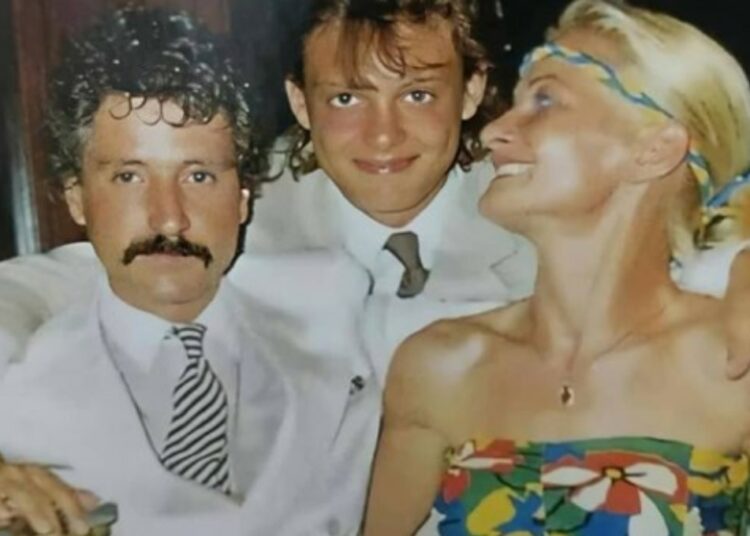 Periodista mexicano asegura que Luisto Rey asesinó a la madre de Luis Miguel y sus restos fue cremados y enterrados