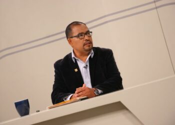 Concejal de la alcaldía de San Salvador denuncia saqueos en la comuna y donaciones sin justificación de hasta $70 mil