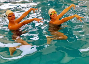 La natación artística salvadoreña con destaca actuación en festival mexicano