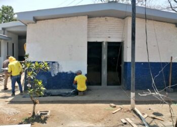 Privados de libertad construyen puesto policial en Sonsonate