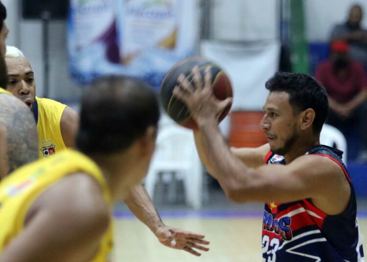Santa Tecla y Santa Ana se imponen en el inicio de la Liga Nacional de Baloncesto