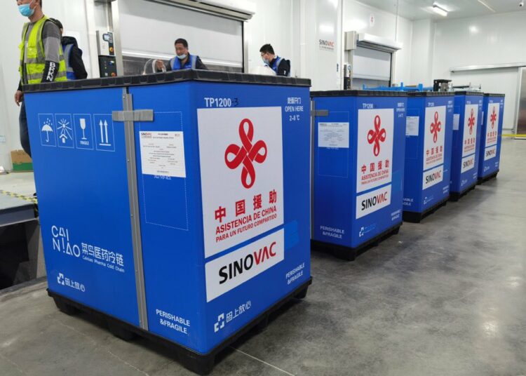 Este martes llegará el lote de 150 mil vacunas, donadas por China