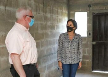Gobierno avanza en la construcción de 130 viviendas destinadas a personas de escasos recursos en Nuevo Cuscatlán