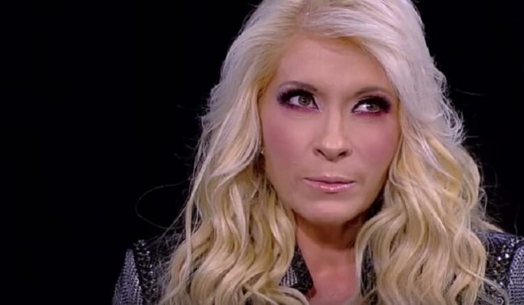 Yuri confiesa que le extirparon un tumor cancerígeno