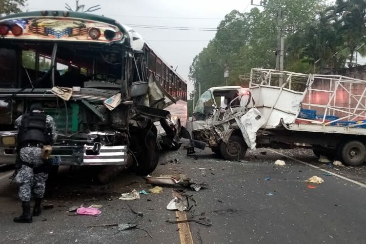 Reportan fuerte accidente vial sobre la carretera Troncal del Norte