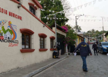 Alcaldía del FMLN indemniza indebidamente a empleados de confianza con casi $40,000 dólares