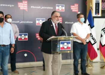 Facebook elimina cuentas troll a favor de ARENA que operaban desde España, en las cuales gastó $176,000