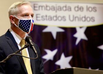 «Hemos estado con El Salvador y vamos a estar con El Salvador en el futuro», encargado de negocios Embajada EE.UU