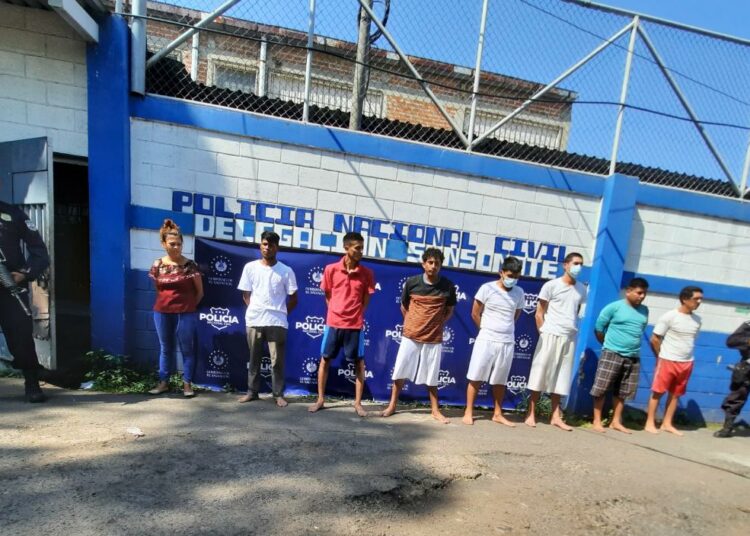 PNC captura 8 extorsionistas en Sonsonate