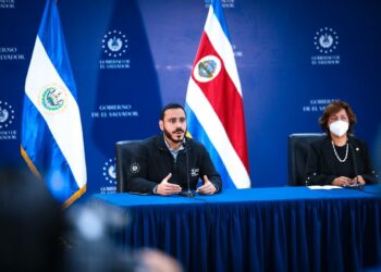 Gobierno de El Salvador hace donación de insumos médicos a Costa Rica