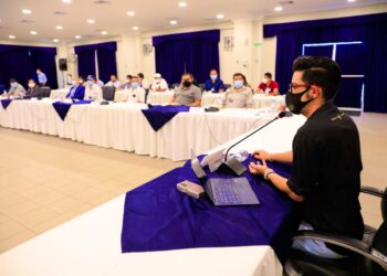 Secretaría de Innovación trabajará con alcaldes del país para reducir la brecha digital