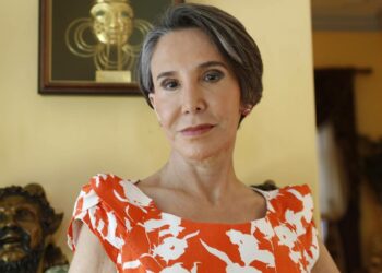 Florinda Meza presume look juvenil a sus 72 años