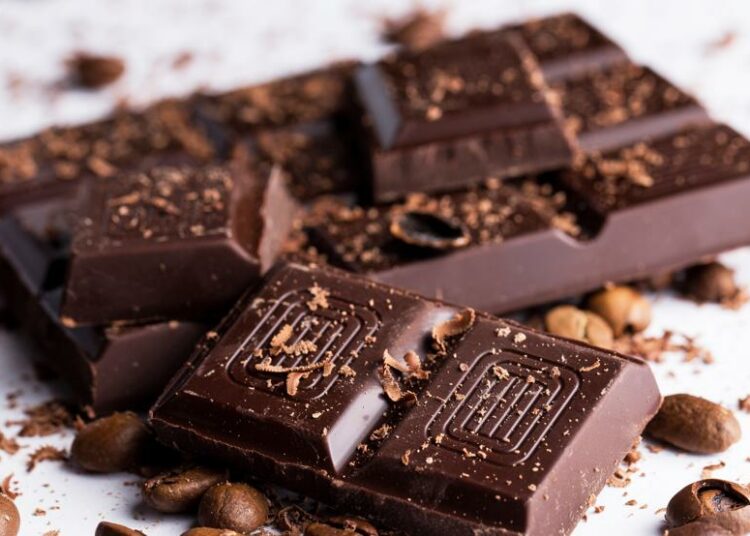 Hallan intacta una tableta de chocolate de hace 121 años