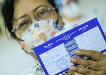 Salud ha vacunado contra el covid-19 al 29.83 % del personal de Educación en solo dos días