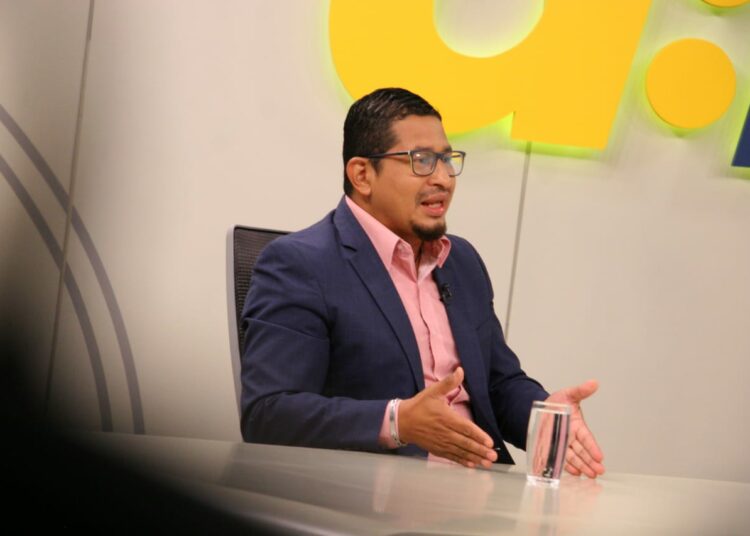 Reforma a ley del FODES eliminaría actos de corrupción según el abogado Nahúm Martínez