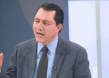 Mario Ponce ahora dice que costo de salón inconcluso de la Asamblea es de $218,000 cuando había dicho que era de $400,000