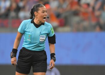 Equipo arbitral femenino impartirá justicia en Copa Libertadores
