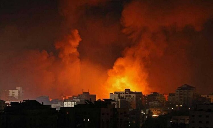 Israel bombardea la casa del jefe de Hamas en Gaza