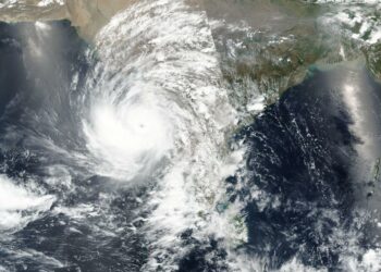 Un poderoso ciclón dejó 24 muertos y 96 desaparecidos en la India